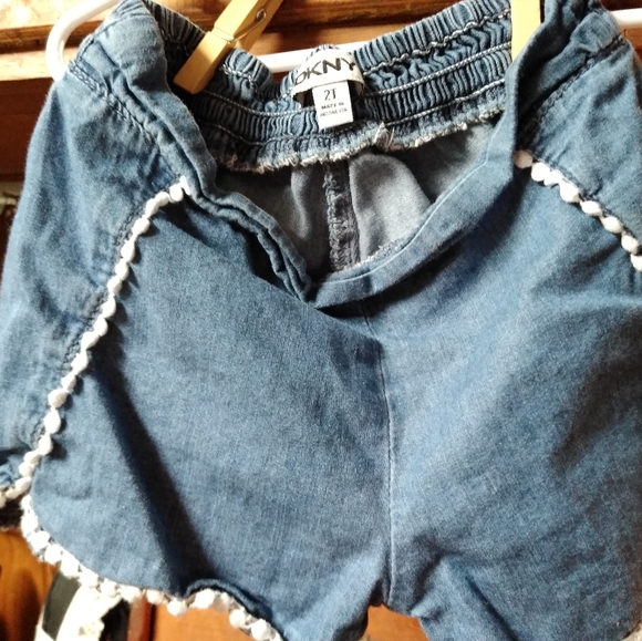 Shorts - Picture 2 of 2